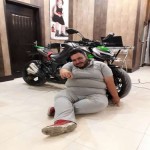 تصویر پروفایل علی
