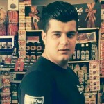 تصویر پروفایل علی