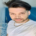 تصویر پروفایل نیما