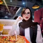 تصویر پروفایل مونا