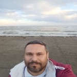 تصویر کاربر با کد 899664