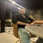 تصویر پروفایل علی