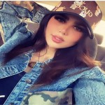 تصویر پروفایل شقایق