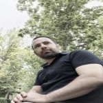 تصویر پروفایل علی