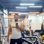 تصویر پروفایل علی