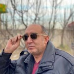 تصویر پروفایل علی