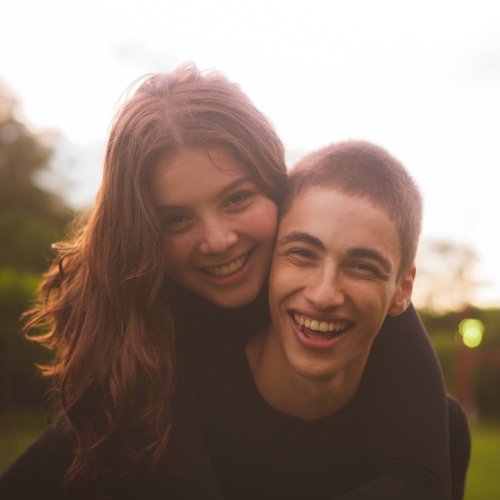 سایت همسریابی آناهیتا