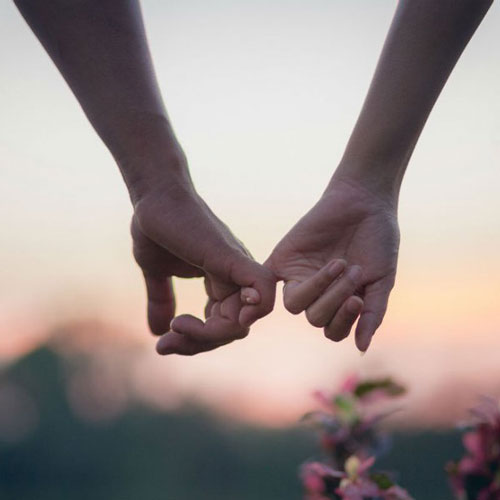 برنامه دوستینو